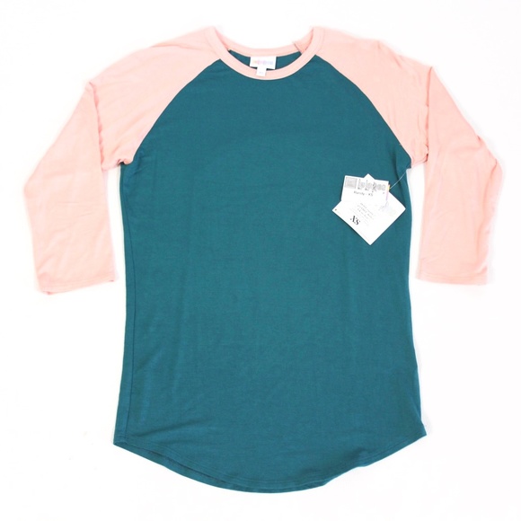 LuLaRoe Tops - NWT Randy T-shirt {LuLaRoe}